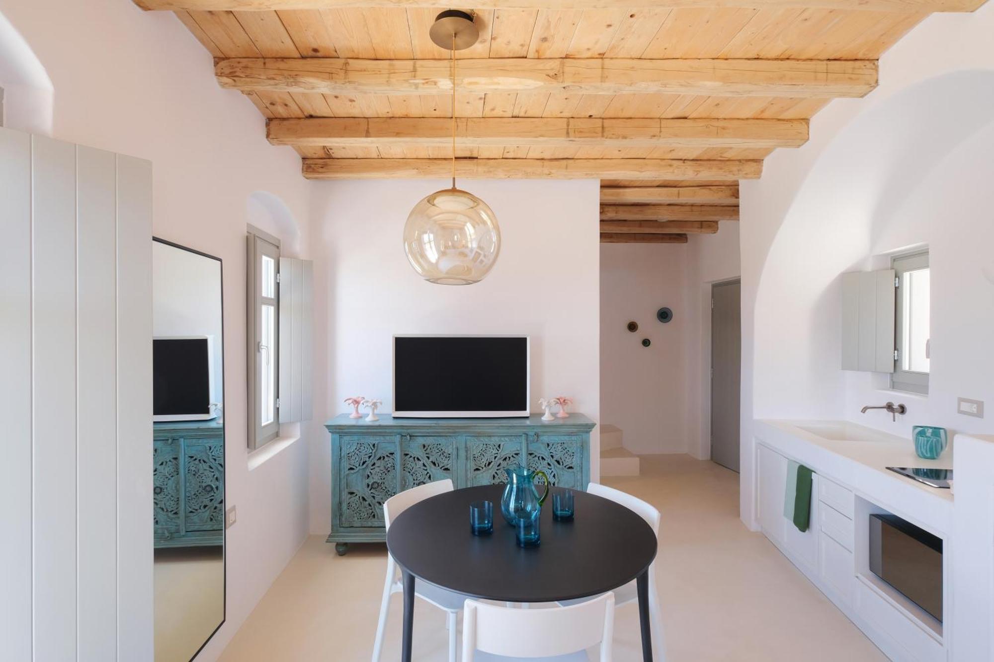Odyssey Rock Milos Sunset Suites Πλάκα Μήλου Εξωτερικό φωτογραφία