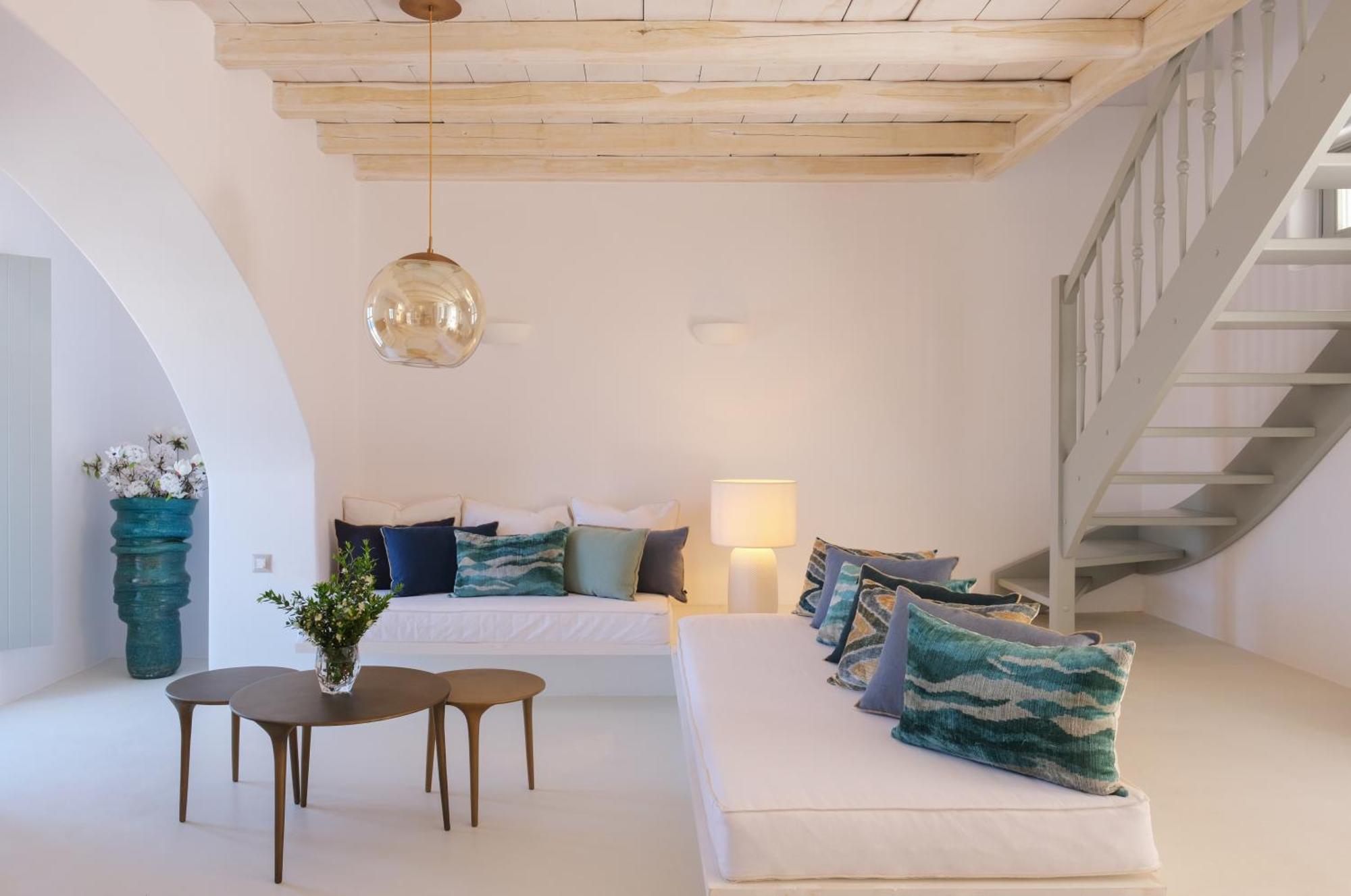 Odyssey Rock Milos Sunset Suites Πλάκα Μήλου Εξωτερικό φωτογραφία