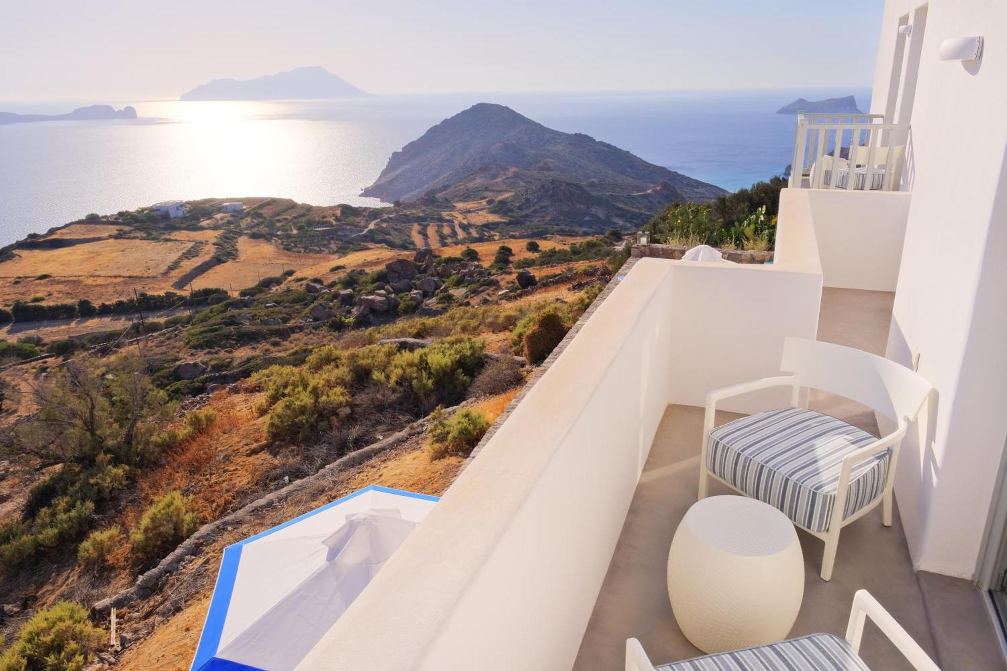 Odyssey Rock Milos Sunset Suites Πλάκα Μήλου Δωμάτιο φωτογραφία
