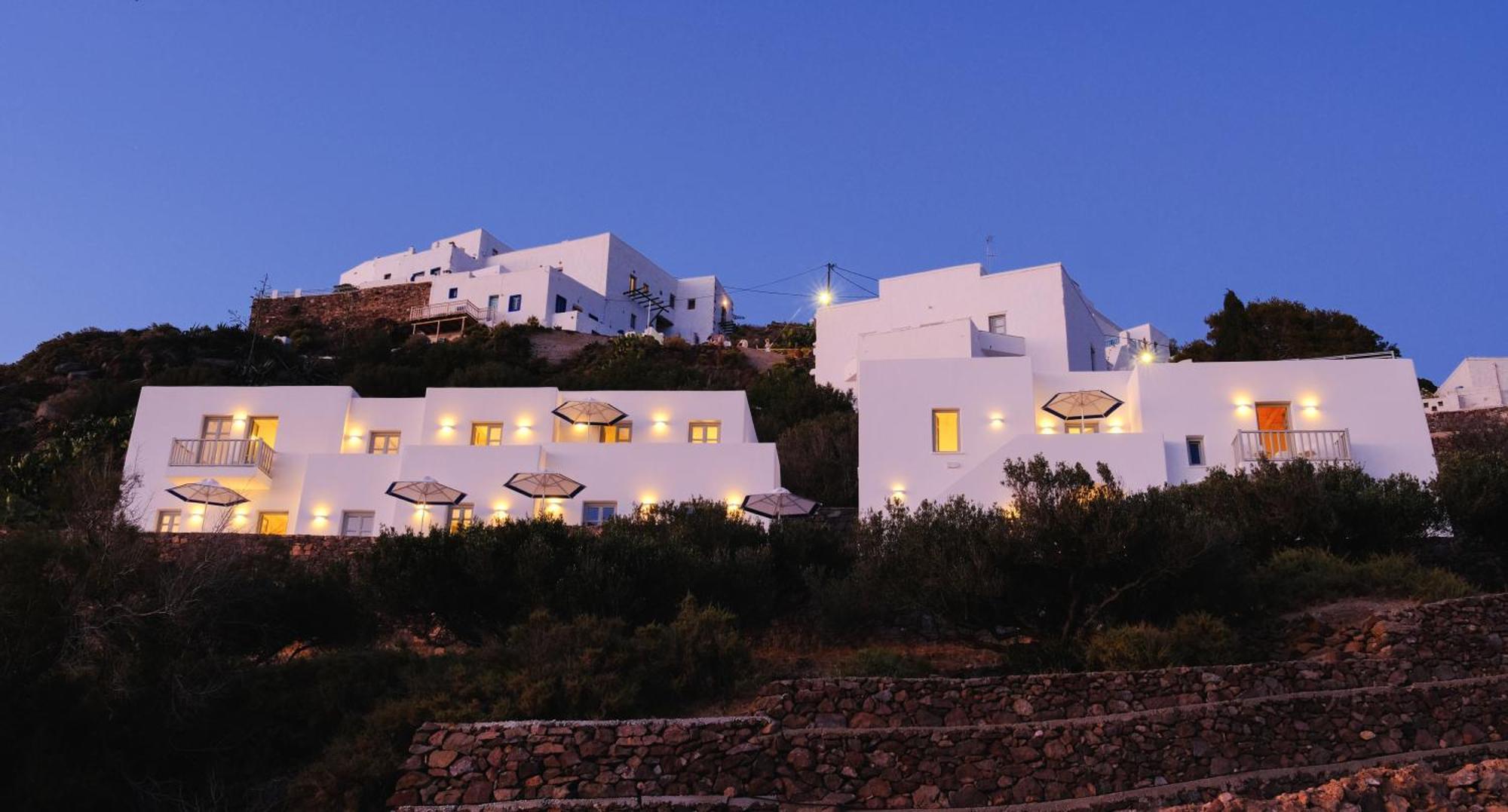 Odyssey Rock Milos Sunset Suites Πλάκα Μήλου Εξωτερικό φωτογραφία
